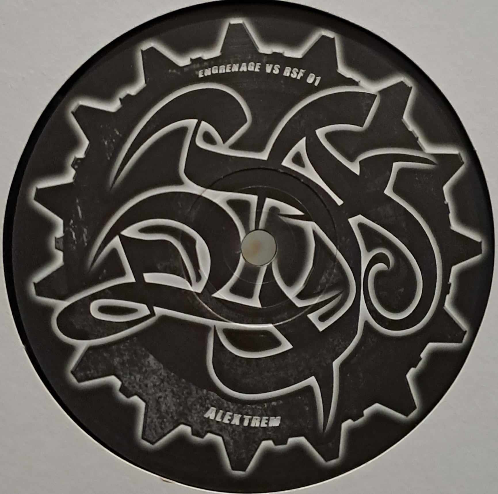 Engrenage Vs RSF 01 - vinyle freetekno